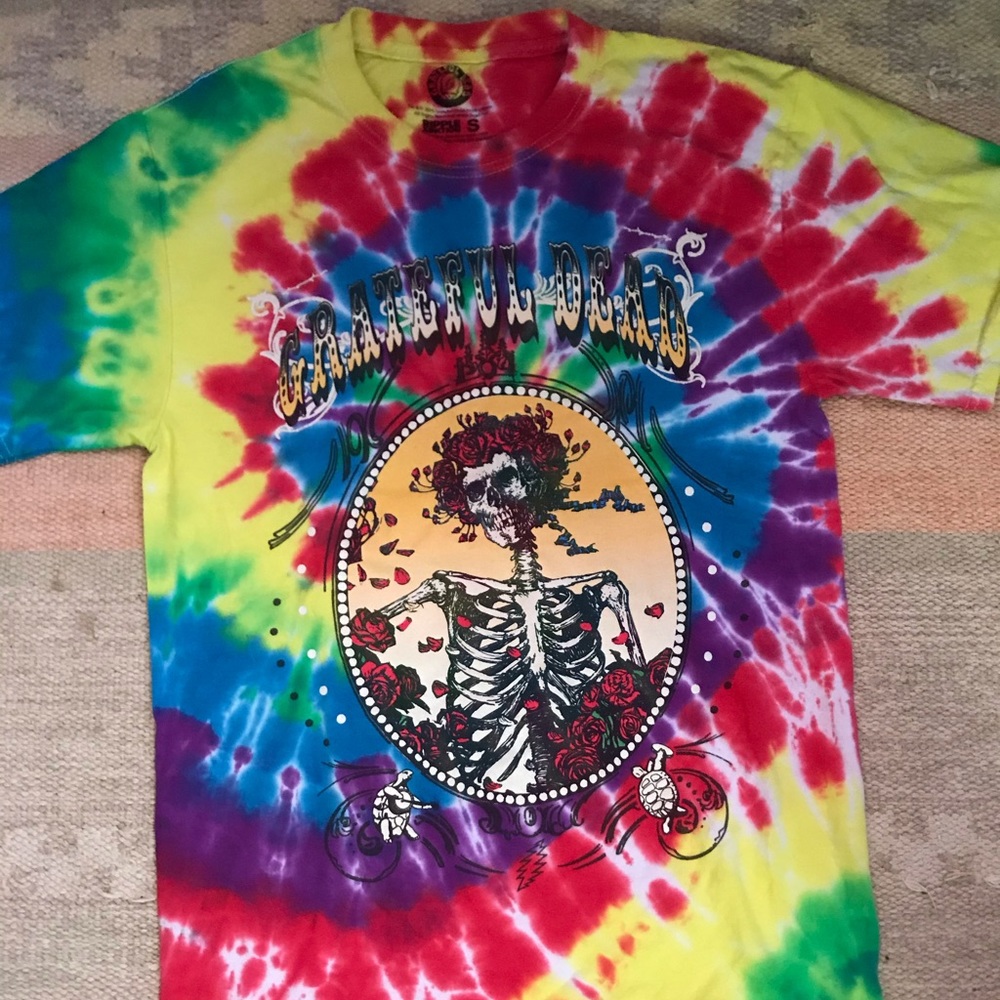 Grateful Dead tie dye T-shirt